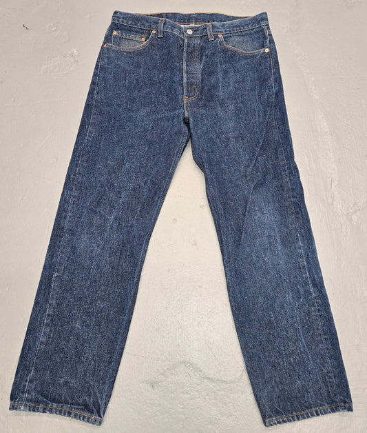 Vintage 1992 Levis 501xx button fly jeans