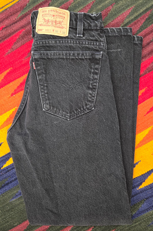 Vintage 1994 Levi's red tab Faded black 550 relaxed jeans sz 32x32 made in usa