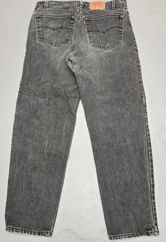 Vintage 1993 Levis 550 red tab charcoal Distressed Jeans sz 36x31 made in usa