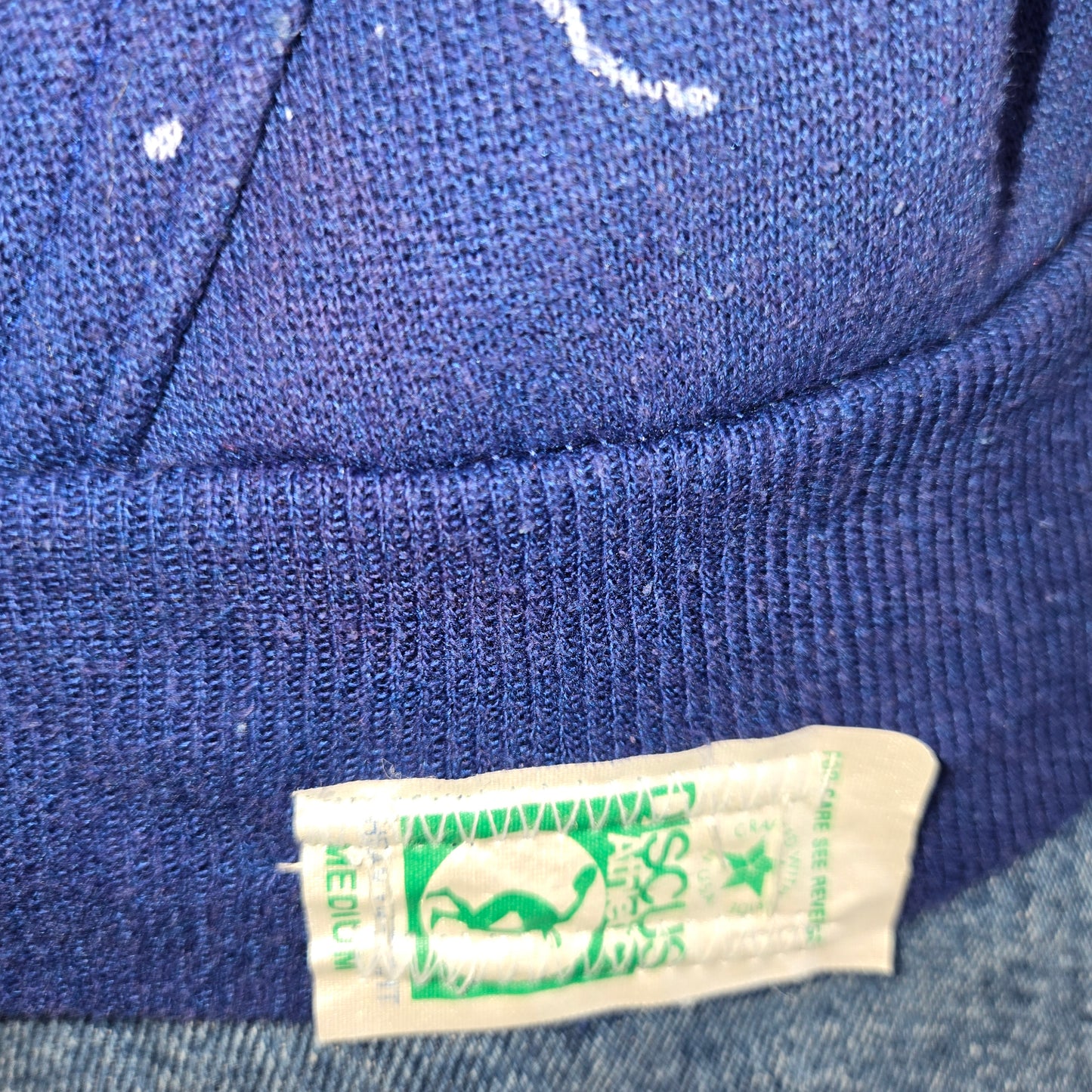 Painted Past Distressed Painted Collegiate Hooded Raglan Sweatshirt sz M