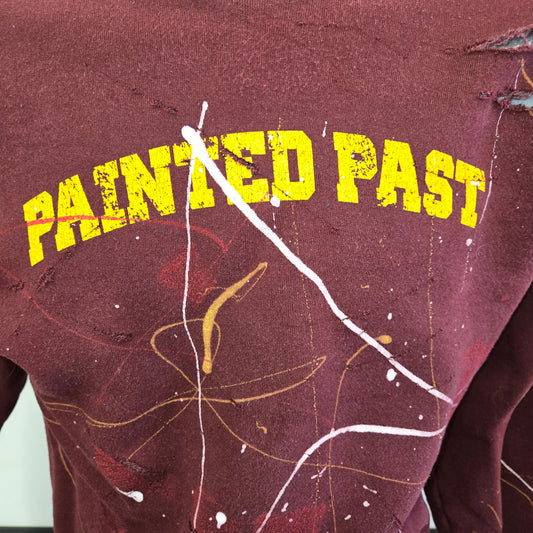 Painted Past Distressed Painted Collegiate Sweatshirt crewneck sz L in burgundy