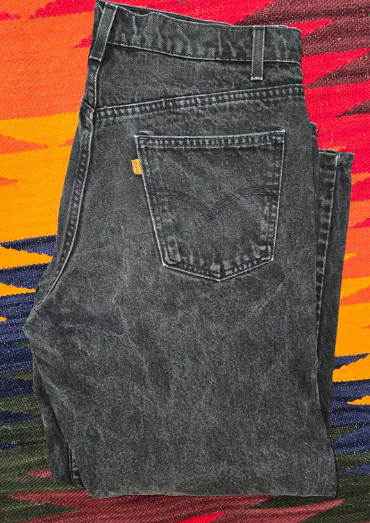 Vintage 1997 Levi's 550 black relaxed orange tab jeans sz 36x32 made in usa
