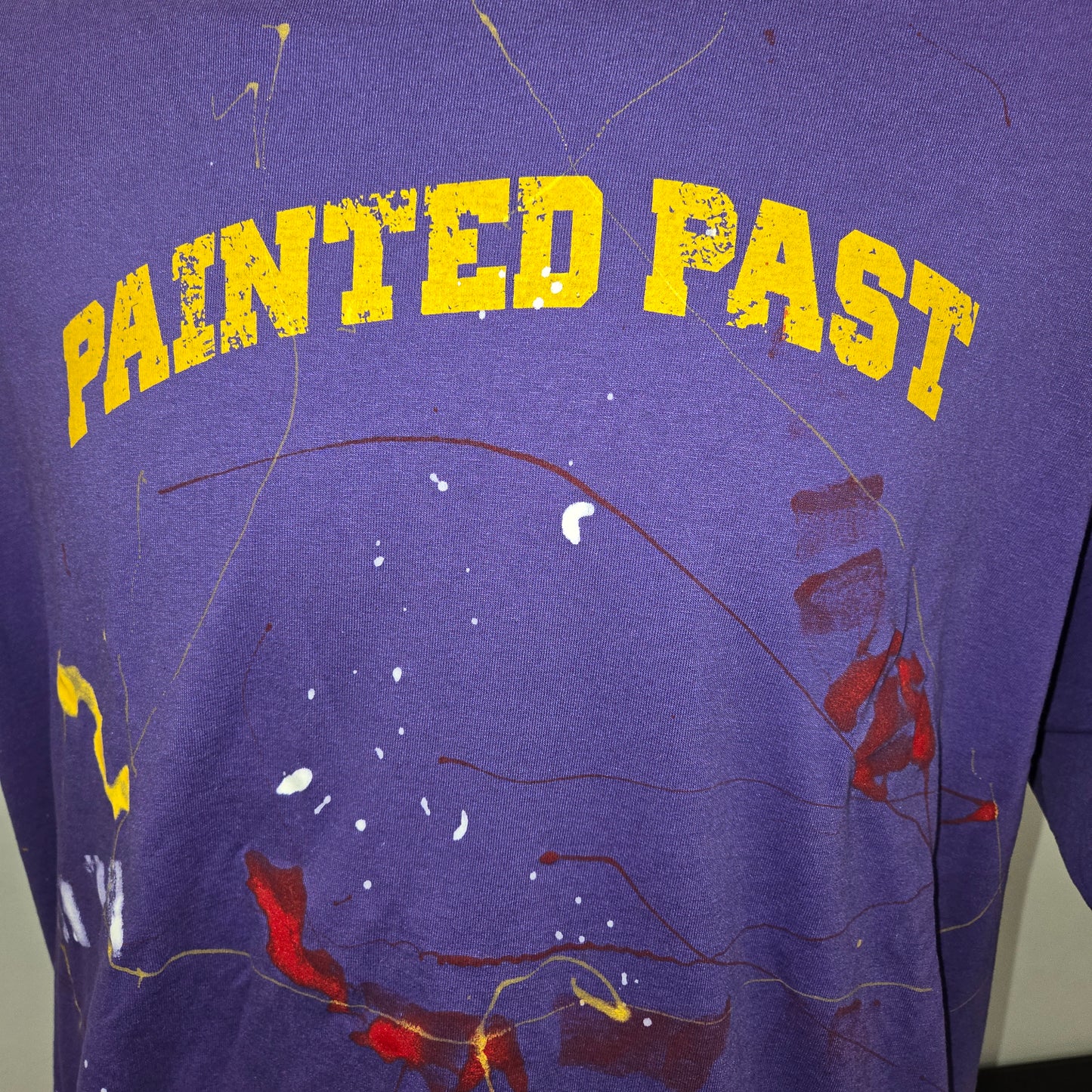 Painted Past Distressed Painted Collegiate T-shirt sz XXL Faded purple