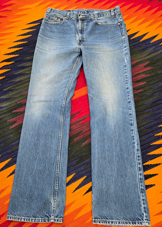 Vintage 2001 Levi's red tab 517 jeans sz 38 made in usa