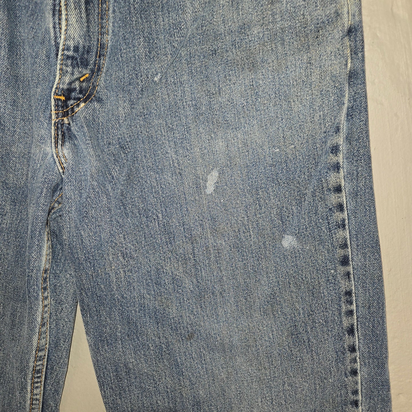 Vintage 1990s Levis 550 Distressed tab jeans 34x32 made in usa