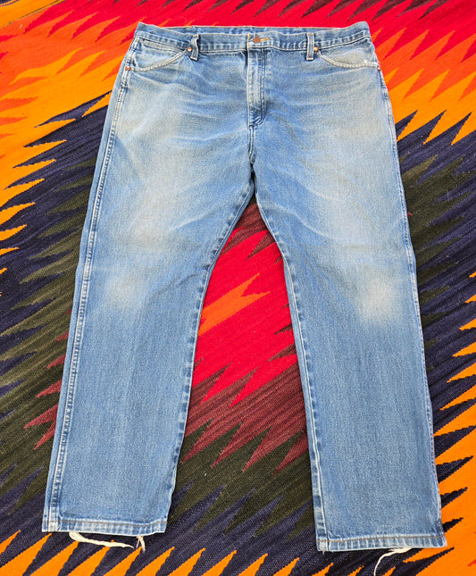 Vintage wrangler straight leg jeans sz 40