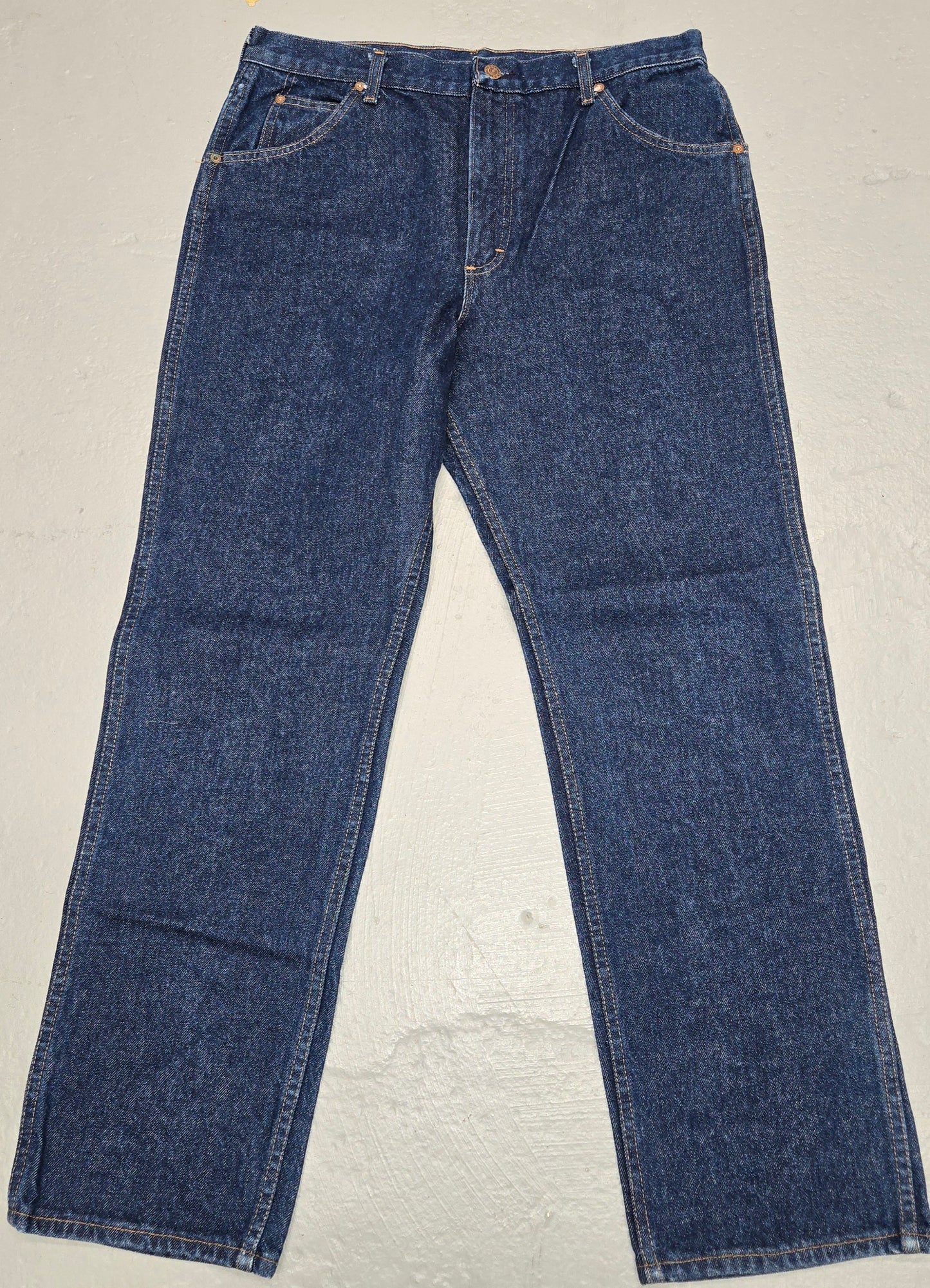 Vintage 1980s Sears Roebucks straight jeans 34x30 made in usa