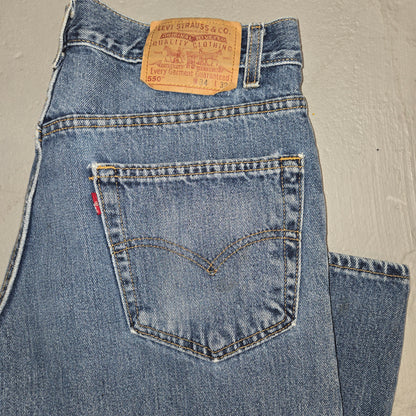 Vintage 1990s Levis 550 Distressed tab jeans 34x32 made in usa