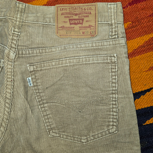 Vintage 1980 Levi's 517 white tab tan corduroy jeans sz 30x32 made in usa