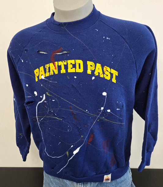Painted Past Distressed Painted Collegiate Raglan Crewneck Sweatshirt sz L in Faded medium blue